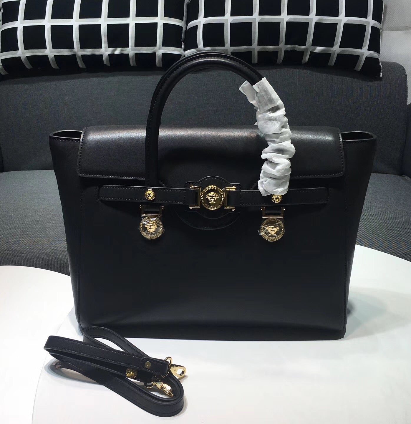 Medusa Shoulder Bag - 3 Colours