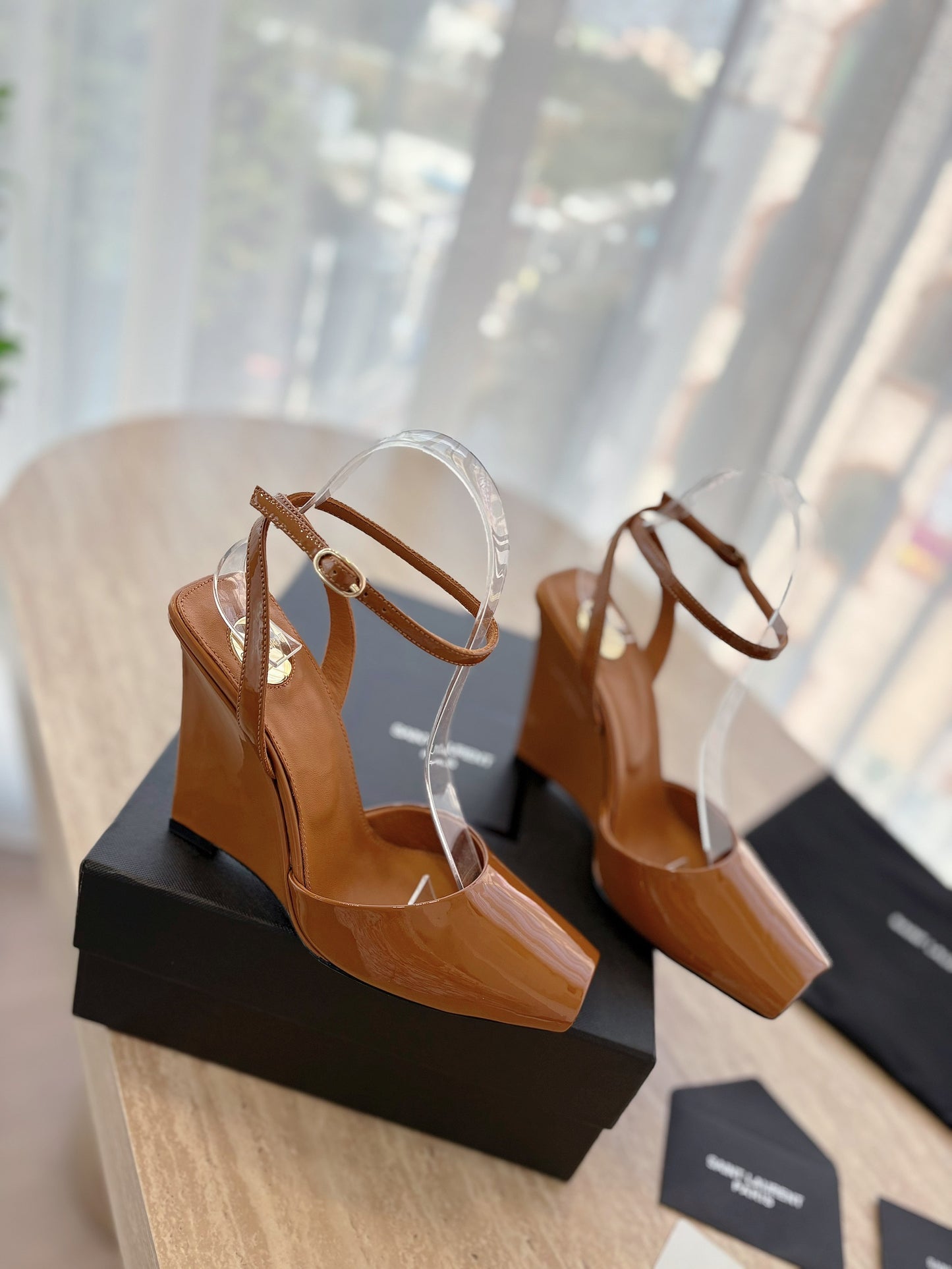 Scandale Wedge Sandals - 2 Colours