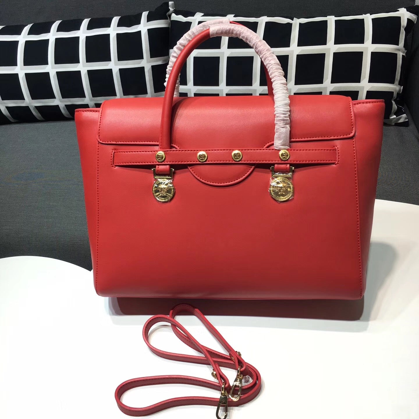 Medusa Shoulder Bag - 3 Colours
