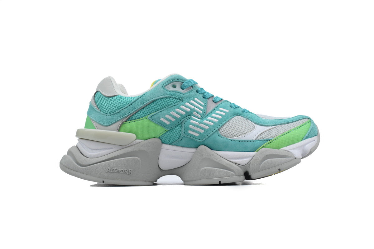 9060 Trainers - Cyan Burst