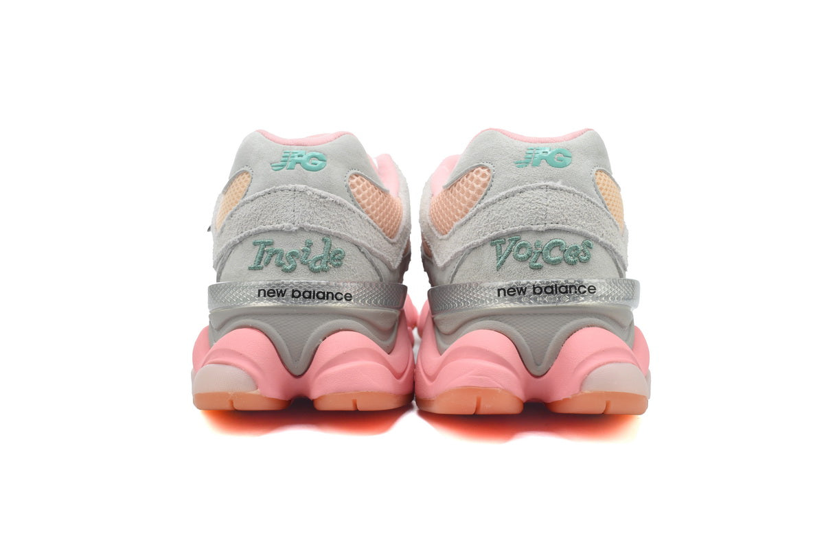 9060 Trainers - Baby Shower Blue