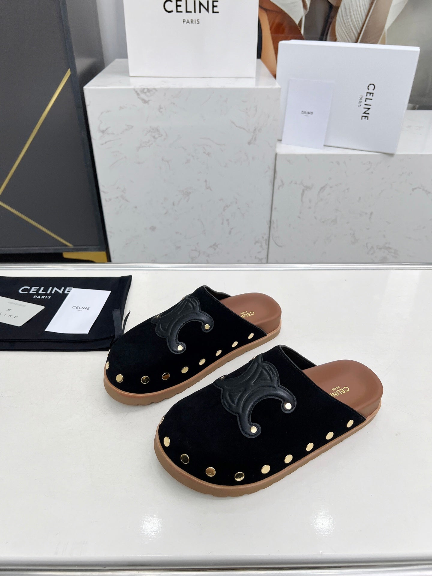 Pitea Suede Clogs - 2 Colours