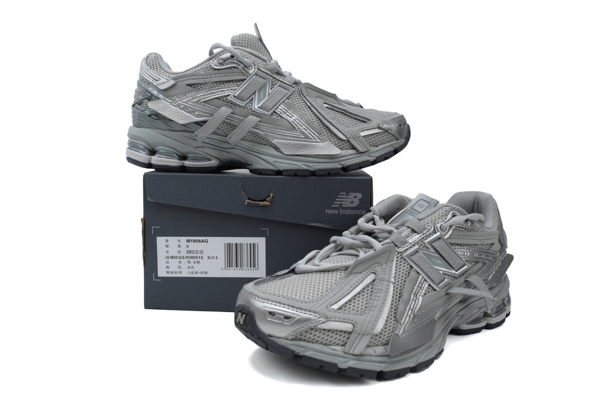 1906R Trainers - Concrete Silver Metallic