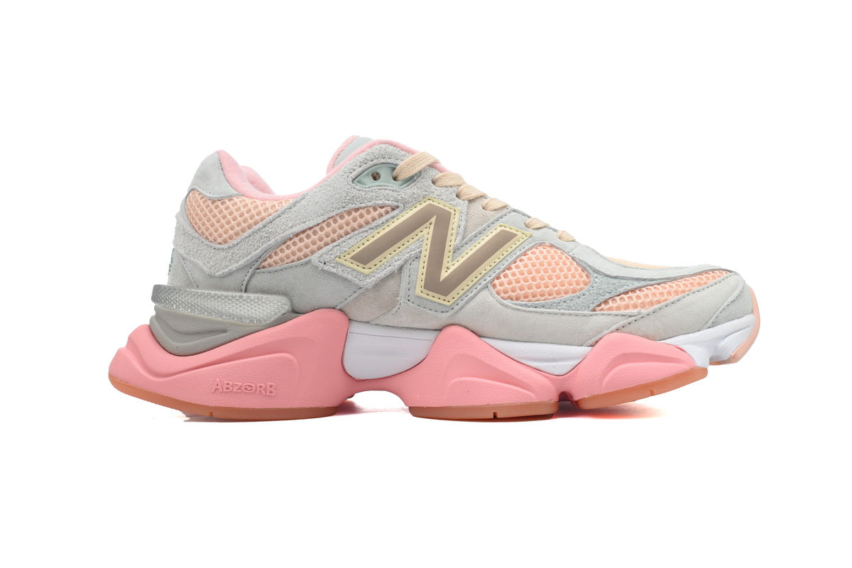 9060 Trainers - Baby Shower Blue