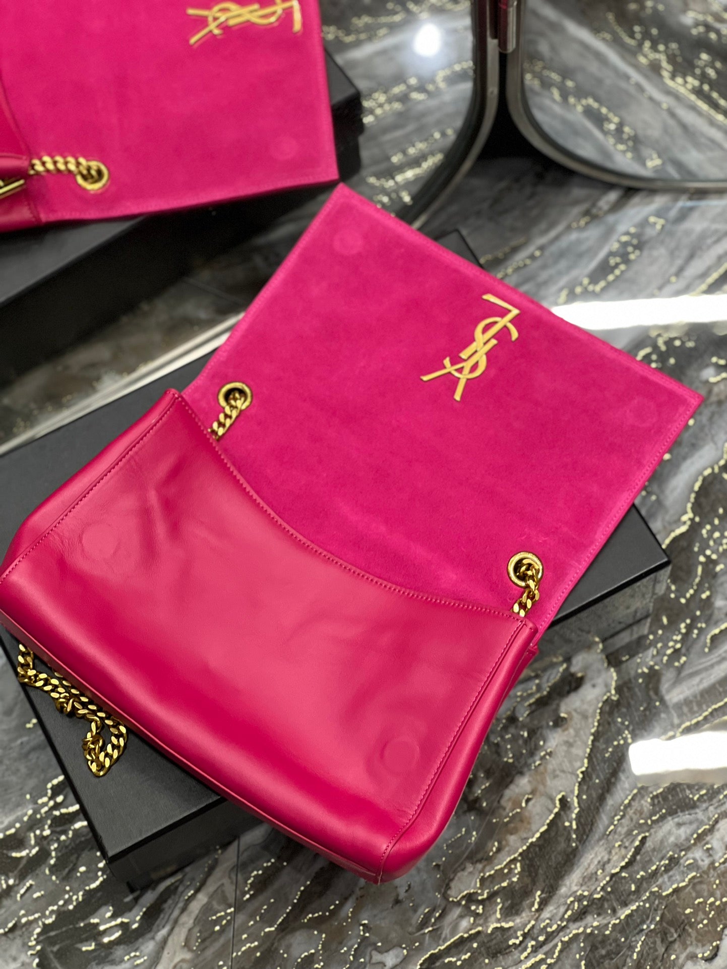 Kate Reversible Shoulder Bag - 4 Colours