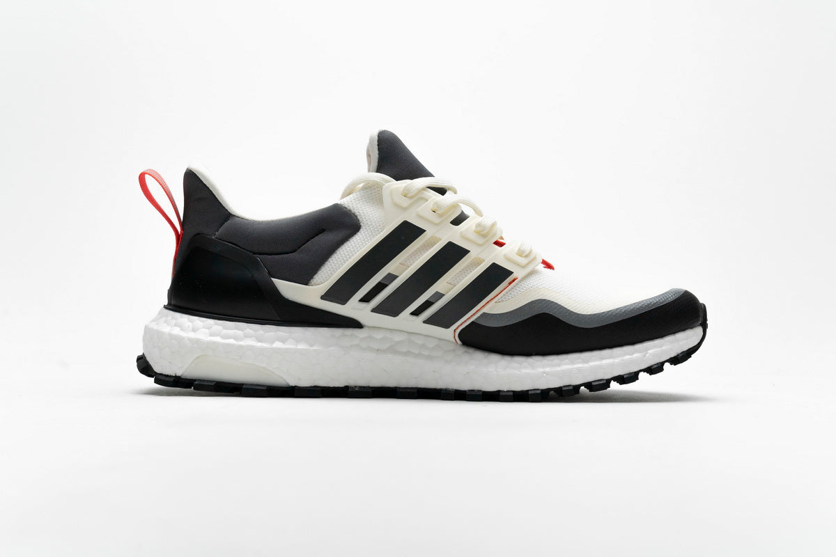 UltraBoost Trainers - All Terrain White