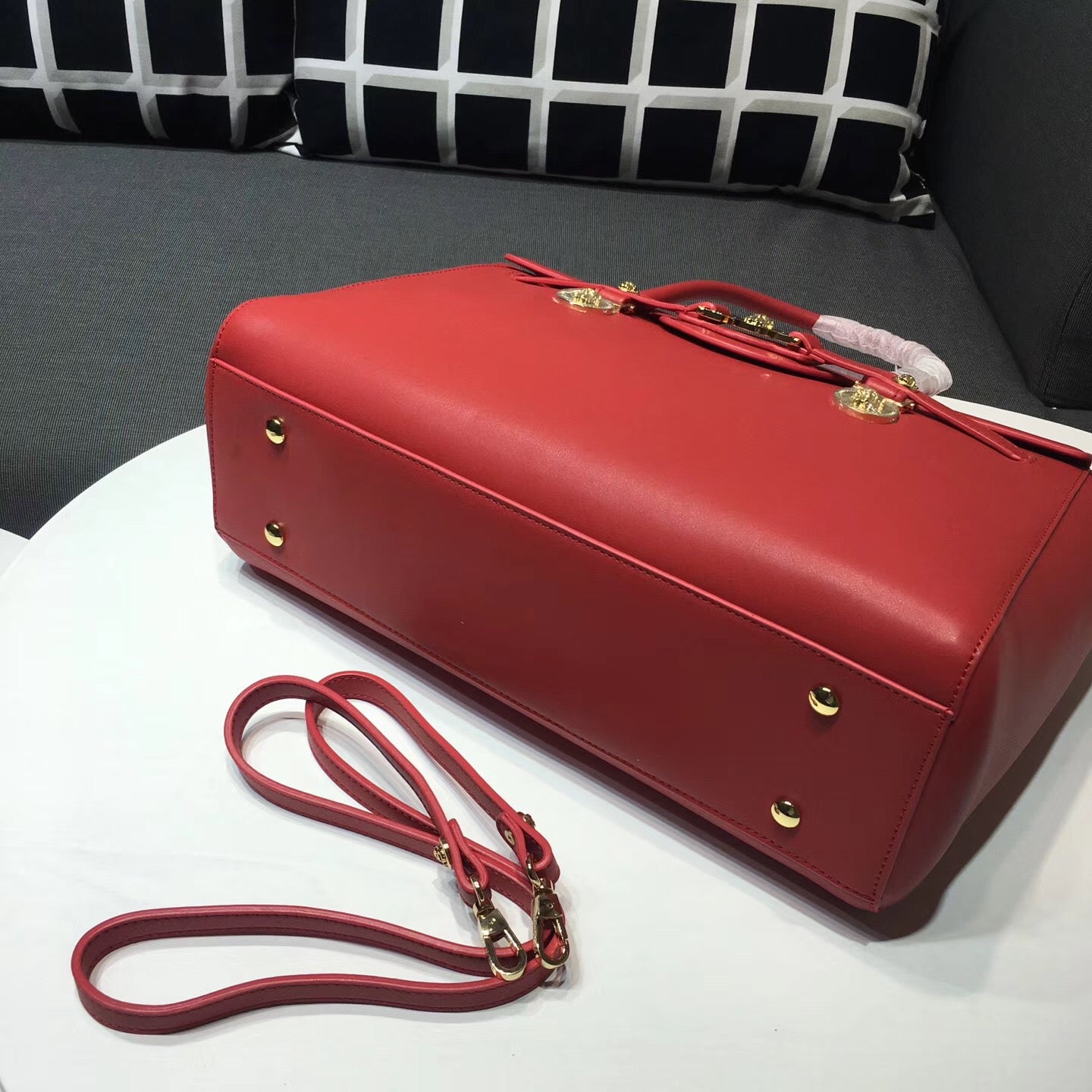 Medusa Shoulder Bag - 3 Colours