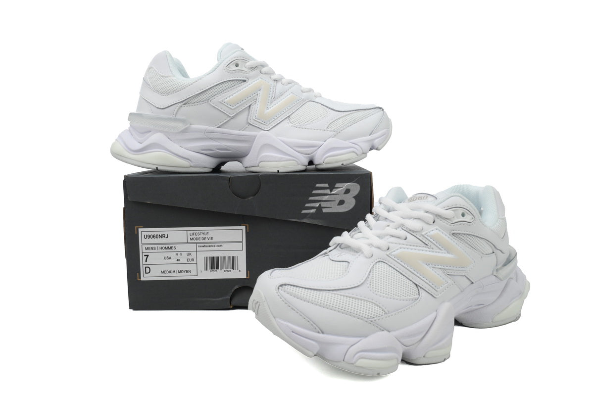 9060 Trainers - Triple White