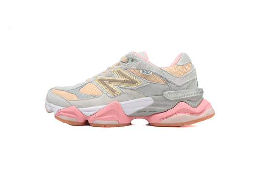9060 Trainers - Baby Shower Blue