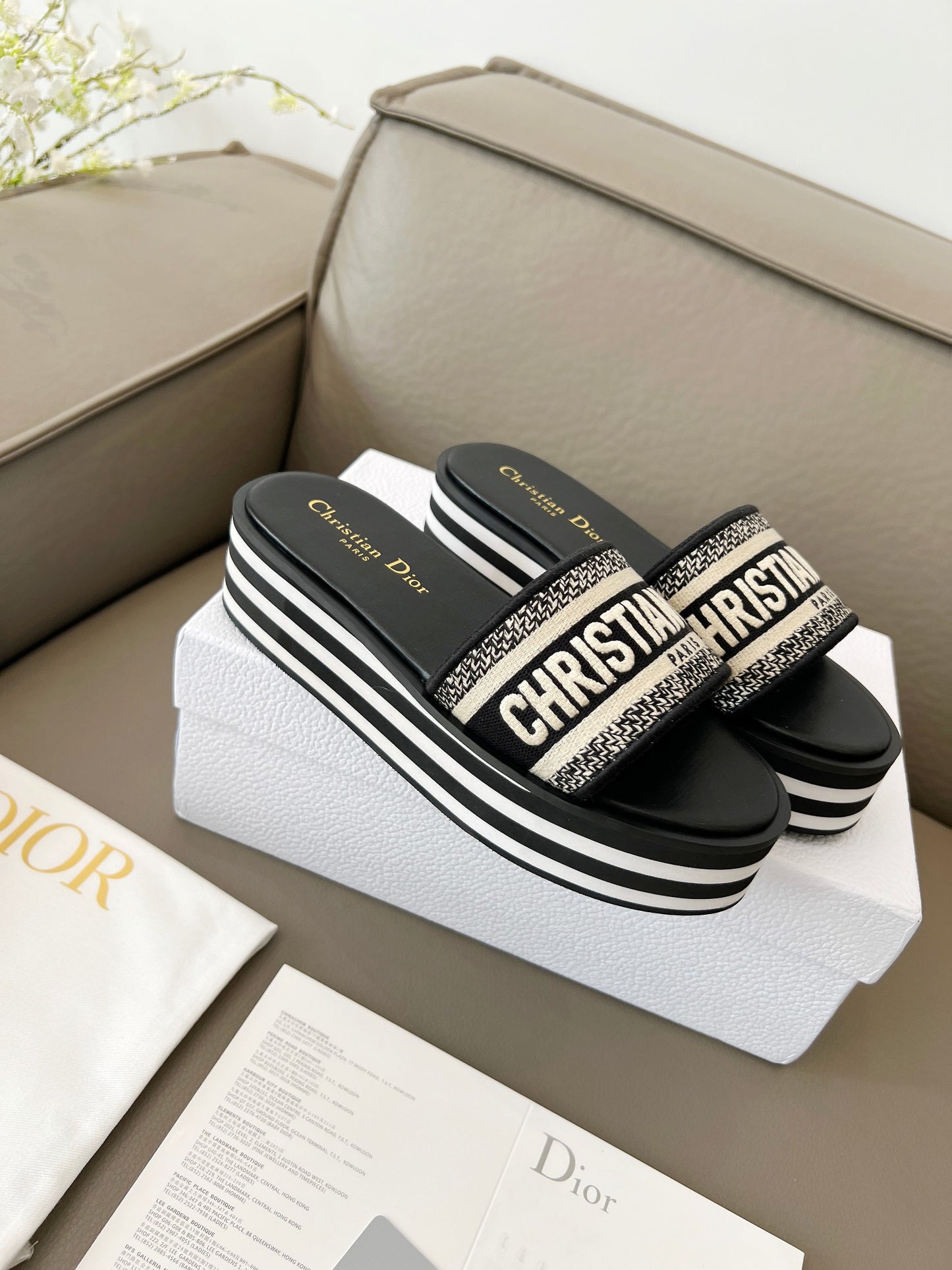 Dway Platform Slides - 3 Colours