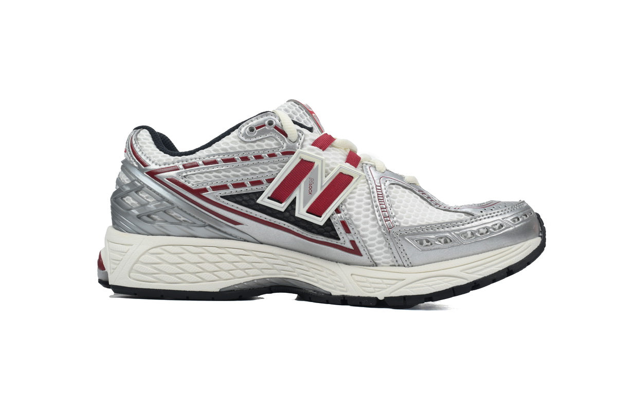 1906R Trainers - Silver Red