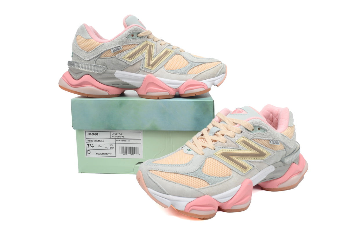 9060 Trainers - Baby Shower Blue